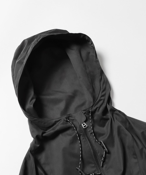 Cape HEIGHTS（ケープハイツ）の「Cape Heights/ケープハイツ SOLVERSTONE ナイロンジャケット マウンテンパーカー ワンポイント ロゴ（ナイロンジャケット・メンズ・オリーブ/ブラック・S/M/L）」の19枚目の写真