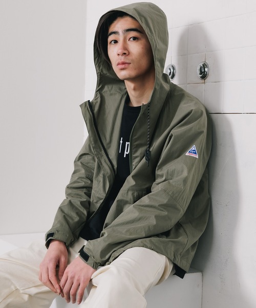 Cape HEIGHTS（ケープハイツ）の「Cape Heights/ケープハイツ SOLVERSTONE ナイロンジャケット マウンテンパーカー ワンポイント ロゴ（ナイロンジャケット・メンズ・オリーブ/ブラック・S/M/L）」の11枚目の写真