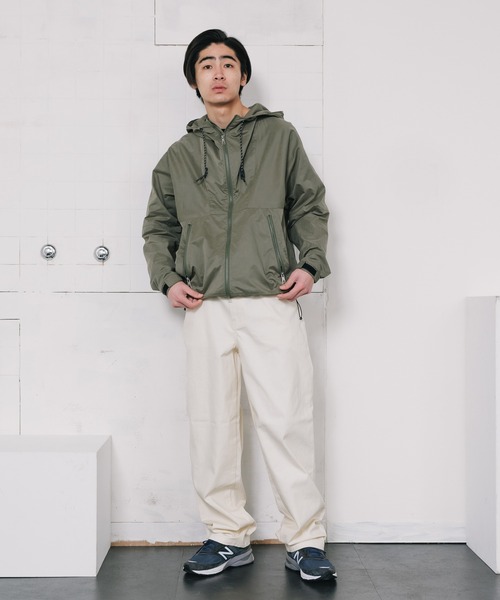 Cape HEIGHTS（ケープハイツ）の「Cape Heights/ケープハイツ SOLVERSTONE ナイロンジャケット マウンテンパーカー ワンポイント ロゴ（ナイロンジャケット・メンズ・オリーブ/ブラック・S/M/L）」の14枚目の写真