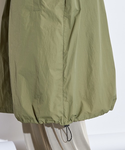 Lui's（ルイス）の「バイカラーモッズコート（モッズコート・レディース・ブラック/カーキ/ライトベージュ・FREE）」の8枚目の写真