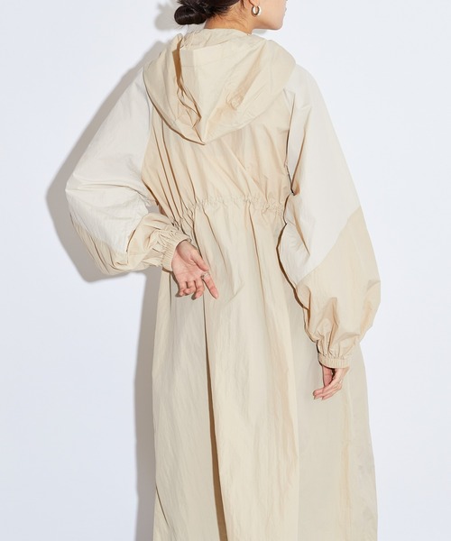 Lui's（ルイス）の「バイカラーモッズコート（モッズコート・レディース・ブラック/カーキ/ライトベージュ・FREE）」の10枚目の写真