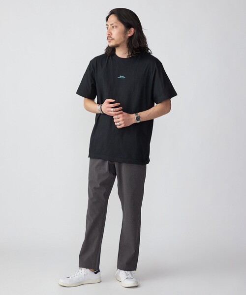 SHIPS（シップス）の「【WEB限定】SHIPS: STYLISH STANDARD ミニ ロゴ 刺繍 Tシャツ（Tシャツ/カットソー・メンズ・ネイビー/ホワイト系その他/ダークグレー/ブラック/ホワイト・X-LARGE/LARGE/SMALL/MEDIUM/XX-LARGE）」の8枚目の写真