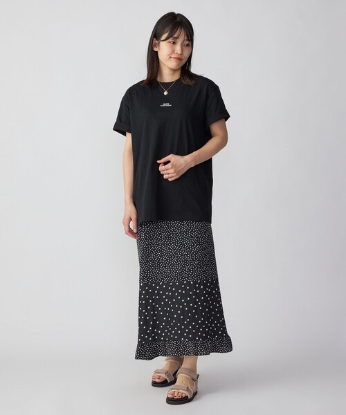 SHIPS（シップス）の「【WEB限定】SHIPS: STYLISH STANDARD ミニ ロゴ 刺繍 Tシャツ（Tシャツ/カットソー・メンズ・ネイビー/ホワイト系その他/ダークグレー/ブラック/ホワイト・X-LARGE/LARGE/SMALL/MEDIUM/XX-LARGE）」の9枚目の写真