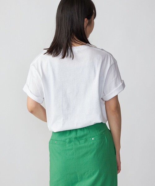 SHIPS（シップス）の「【WEB限定】SHIPS: STYLISH STANDARD ミニ ロゴ 刺繍 Tシャツ（Tシャツ/カットソー・メンズ・ネイビー/ホワイト系その他/ダークグレー/ブラック/ホワイト・X-LARGE/LARGE/SMALL/MEDIUM/XX-LARGE）」の16枚目の写真