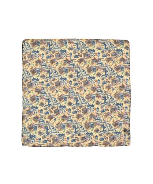 BEAMS F（ビームスエフ）の「JOHN COMFORT / ジャングル柄 プリント チーフ（ハンカチ/ハンドタオル・メンズ・ブラウン/ネイビー/イエロー・ONE SIZE）」の3枚目の写真