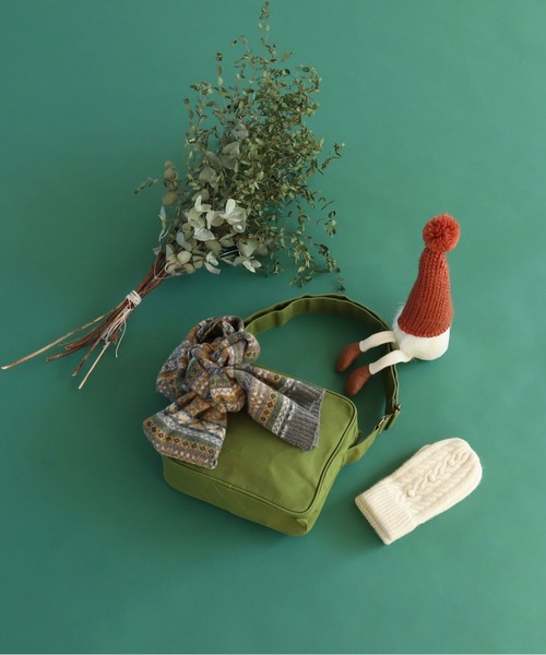 PAR ICI(パーリッシィ)の「フェアアイルジャカード起毛マフラー(マフラー・レディース・レッド/グレー・FREE)」の5枚目の写真