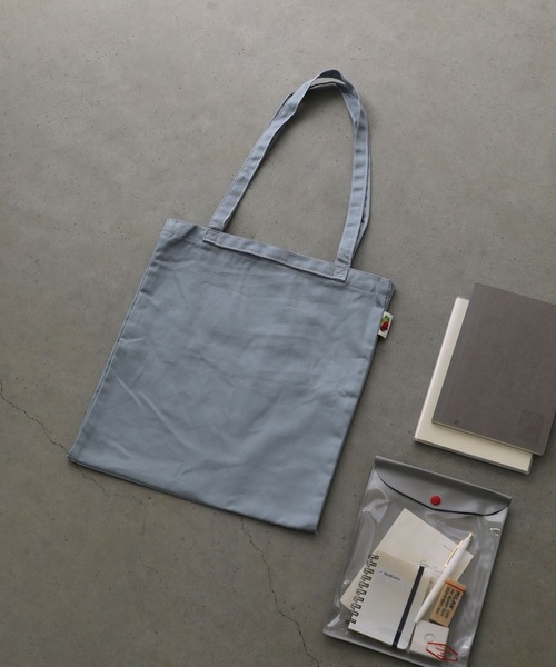 FRUIT OF THE LOOM(フルーツオブザルーム)の「【FRUIT OF THE LOOM】BASIC PARTITION TOTE/トートバッグ(トートバッグ・メンズ・レンガ/ブラック/オフホワイト/グリーン/カーキ/ネイビー/イエロー/ブルーグレー/グレー/ブラウン/ベージュ/ピンク・FREE)」の4枚目の写真