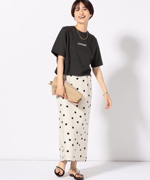 NOLLEY’S Sophi(ノーリーズソフィ)の「ショート丈ロゴTシャツ(Tシャツ/カットソー・レディース・ホワイト系その他4/オフホワイト/チャコールグレー・38)」の9枚目の写真