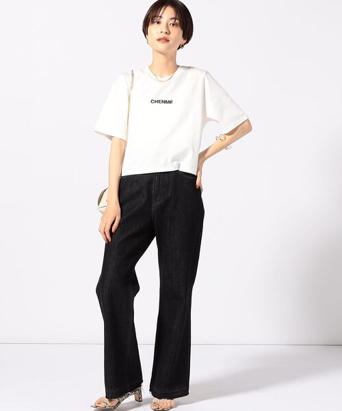 NOLLEY’S Sophi(ノーリーズソフィ)の「ショート丈ロゴTシャツ(Tシャツ/カットソー・レディース・ホワイト系その他4/オフホワイト/チャコールグレー・38)」の15枚目の写真