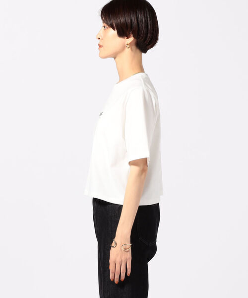 NOLLEY’S Sophi(ノーリーズソフィ)の「ショート丈ロゴTシャツ(Tシャツ/カットソー・レディース・ホワイト系その他4/オフホワイト/チャコールグレー・38)」の19枚目の写真