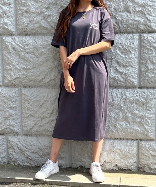 GLAMOROUS JANE(グラマラスジェーン)の「ワッペンバックプリントTシャツワンピース(ワンピース・レディース・杢グレー/カーキ/チャコールグレー/ブラック・FREE)」の22枚目の写真
