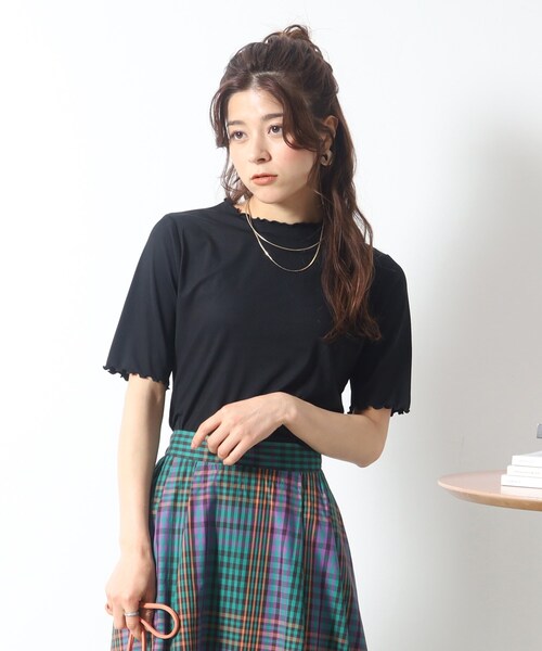 Cutie Blonde（キューティーブロンド）の「◆滑らかな肌触り シアーハイネック メロウトップス（Tシャツ/カットソー・レディース・ブラック/ホワイト系・03/01/02）」の2枚目の写真
