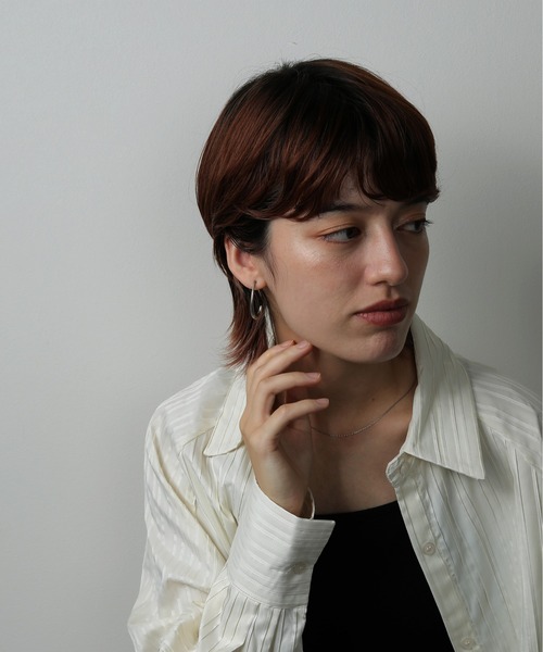 ORLEAN（オルレアン）の「金属アレルギー対応 ドリッピングラウンドフックピアス 両耳用 サージカルステンレス（ピアス（両耳用）・レディース・シルバー/ゴールド・フリー）」の5枚目の写真