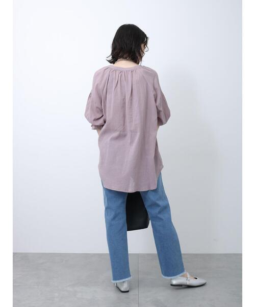 Samansa Mos2 blue(サマンサモスモスブルー)の「楊柳チュニック(シャツ/ブラウス・レディース・ピンク/ブラック/グレー・F)」の4枚目の写真