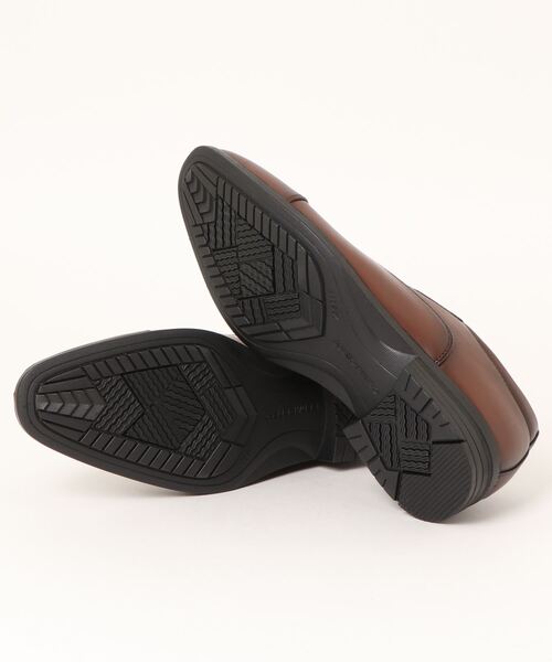 CEDAR CREST（セダークレスト ）の「【CEDAR CREST】軽量ストレートチップビジネスシューズ（ドレスシューズ・メンズ・ダークブラウン/ブラック・26.0cm/27.0cm/25.0cm/25.5cm/24.5cm/26.5cm/28.0cm/27.5cm）」の4枚目の写真