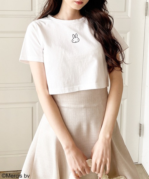 MIIA(ミーア)の「MIIA×miffy エンブロイダリーモチーフTシャツ(Tシャツ/カットソー・レディース・ベージュ/オフホワイト/ブラック・FREE)」の15枚目の写真