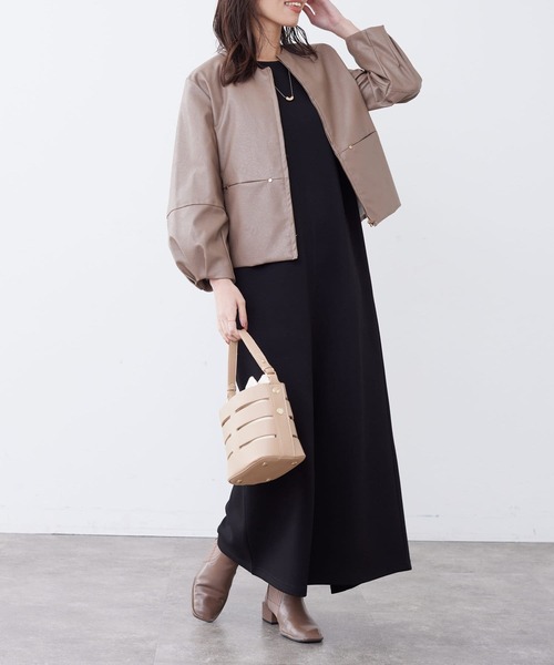 Chez toi（シェトワ）の「袖ボリューム合皮ブルゾン（ブルゾン・レディース・モカ/アイボリー/ブラック・FREE）」の16枚目の写真