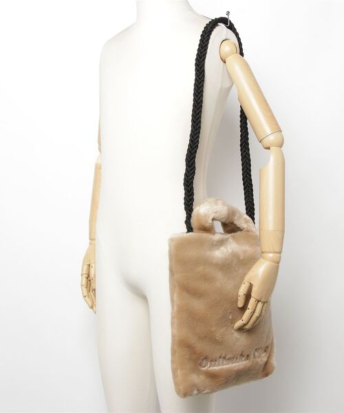 大人気 Onitsuka Tiger TOTE BAG ユニセックス フェイクファー Onitsuka Tiger（オニツカタイガー）の「TOTE BAG / トート