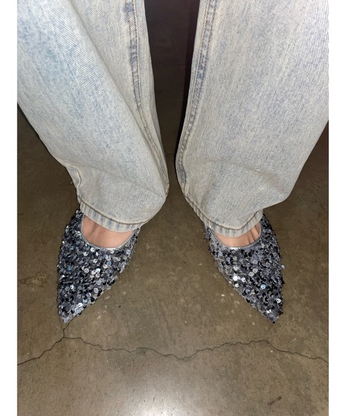 Didot.showroom(ディドット ショールーム)の「スパンコールフラットミュール(パンプス・レディース・ブラック/シルバー・25cm/23.5cm/24cm/24.5cm/23cm)」の19枚目の写真