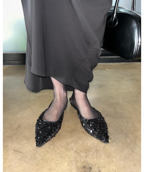 Didot.showroom(ディドット ショールーム)の「スパンコールフラットミュール(パンプス・レディース・ブラック/シルバー・25cm/23.5cm/24cm/24.5cm/23cm)」の17枚目の写真
