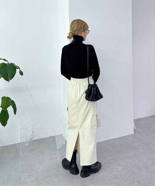 feepur（フェピュール）の「【ハンドウォッシャブル】ハーフジップリブニット（ニット/セーター・レディース・杢グレー/オートミール/ブラック・MEDIUM）」の8枚目の写真