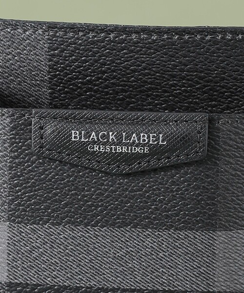 BLACK LABEL CRESTBRIDGE(ブラックレーベル・クレストブリッジ)の「【WEB限定】クレストブリッジチェックPVCスマートフォンショルダーケース(スマホケース/カバー・メンズ・ベージュ系その他7/ブラック・FREE)」の8枚目の写真