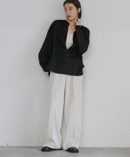 select MOCA（セレクトモカ）の「キーネックランタンスリーブプルオーバー（Tシャツ/カットソー・レディース・ブラック/ベージュ・FREE）」の3枚目の写真
