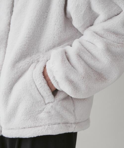 LUCY（ルーシー）の「LUCY/フェイクファー ZIPブルゾン（ブルゾン・メンズ・アイボリー/ブラック・MEDIUM/LARGE）」の6枚目の写真