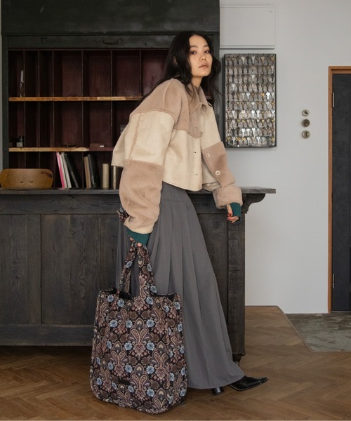 VACANCY（ヴァカンシー）の「ゴブラン柄オーバートートバッグ（トートバッグ・レディース・ホワイト/ブラック・FREE）」の14枚目の写真