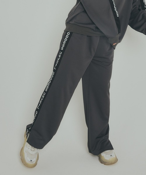 福寿外貌(フクジュガイボウ)の「【福寿外貌】サイドラインジャージパンツ(その他パンツ・レディース・ブラック/チャコールグレー/ネイビー/パープル・SMALL/MEDIUM)」の10枚目の写真