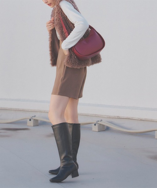 KOBE LETTUCE（コウベレタス）の「ワイドベルトショルダーバッグ（ショルダーバッグ・レディース・ボルドー/ブラック/グレイッシュベージュ・FREE）」の7枚目の写真