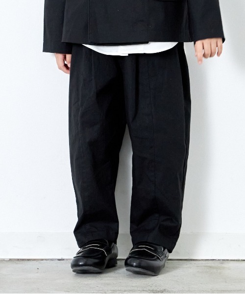 MAKE YOUR DAY（メイクユアデイ）の「セットアップできるフォーマルパンツ（スーツパンツ・キッズ・グレー/ブラック・130/110/140/120/100）」の2枚目の写真