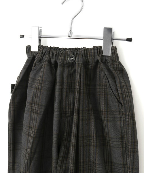 MAKE YOUR DAY（メイクユアデイ）の「セットアップできるフォーマルパンツ（スーツパンツ・キッズ・グレー/ブラック・130/110/140/120/100）」の14枚目の写真