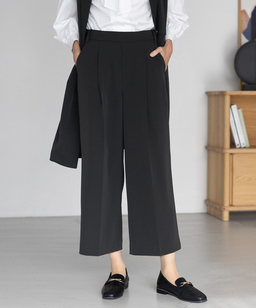 Elura(エルーラ)の「<セレモニーでもお仕事でも使える!>映えラクワイドパンツ(その他パンツ・レディース・ネイビー/ホワイト/ブラック・LARGE/MEDIUM/SMALL)」の3枚目の写真
