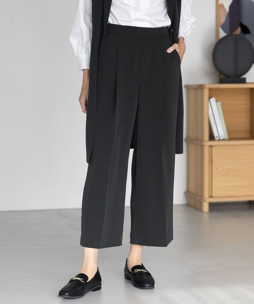 Elura(エルーラ)の「<セレモニーでもお仕事でも使える!>映えラクワイドパンツ(その他パンツ・レディース・ネイビー/ホワイト/ブラック・LARGE/MEDIUM/SMALL)」の4枚目の写真