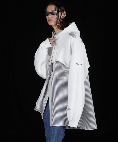 PRANK PROJECT（プランクプロジェクト）の「スプレーダイショートスウェットフーディ / Spray Dyed Short Hoodie（パーカー・レディース・ブラック/ネイビー/ホワイト・FREE）」の10枚目の写真