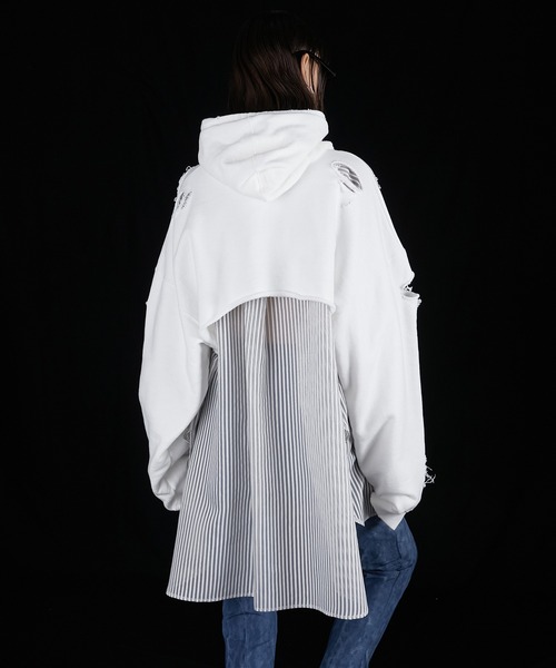 PRANK PROJECT（プランクプロジェクト）の「スプレーダイショートスウェットフーディ / Spray Dyed Short Hoodie（パーカー・レディース・ブラック/ネイビー/ホワイト・FREE）」の11枚目の写真