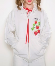 Berry Zip UP パーカー