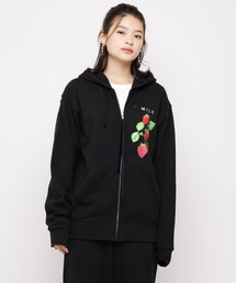 Berry Zip UP パーカー