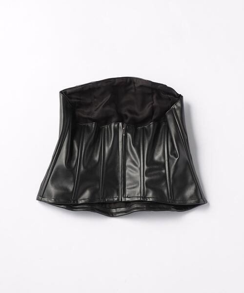 UNITED ARROWS(ユナイテッドアローズ)の「フェイクレザー ベアトップ(チューブトップ・レディース・ブラック・FREE)」の8枚目の写真