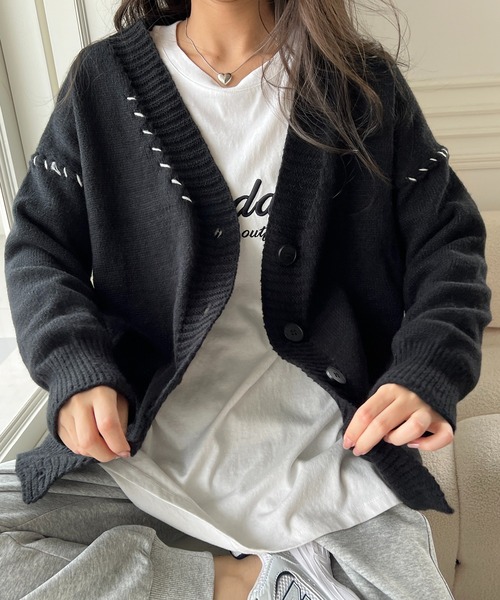 SHEPP(シープ)の「配色ステッチ オーバーサイズ カーディガン(カーディガン/ボレロ・レディース・ホワイト/ブラック/アイボリー/グレー・L/M)」の20枚目の写真
