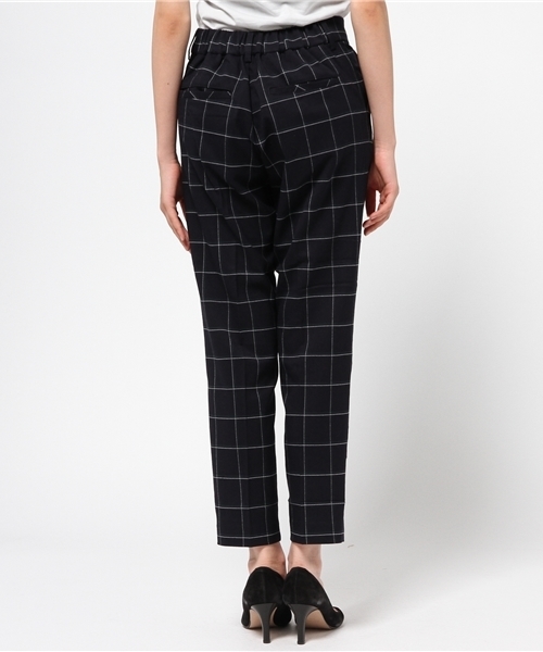ROSE BUD（ローズバッド）の「LPT-15211 W/ELASTIC TAPERED PANTS（その他パンツ・レディース・ブラック/ネイビー・ONE SIZE）」の5枚目の写真