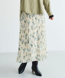 サテンプリントランダムプリーツスカート