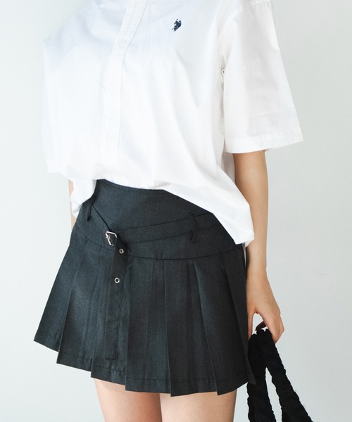 Chick（チック）の「BELT PLEATS MINI SKIRT / ベルトプリーツミニスカート（スカート・レディース・チャコールグレー/ブラック系その他/グレー系その他/ブラック/ライトグレー・M/S/XS）」の14枚目の写真