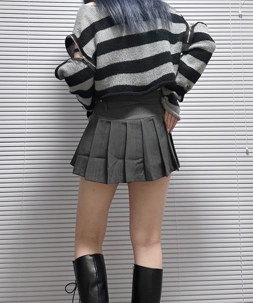 Chick（チック）の「BELT PLEATS MINI SKIRT / ベルトプリーツミニスカート（スカート・レディース・チャコールグレー/ブラック系その他/グレー系その他/ブラック/ライトグレー・M/S/XS）」の18枚目の写真
