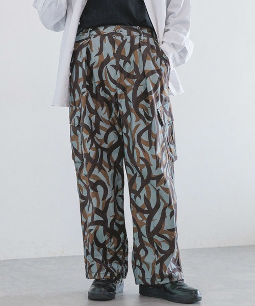 RAGEBLUE（レイジブルー）の「カモフラージュ柄/総柄ミリタリールーズカーゴパンツ/パラシュートパンツ（カーゴパンツ・メンズ・グレー系その他/ベージュ系その他/ブラウン系その他・MEDIUM/LARGE）」の8枚目の写真