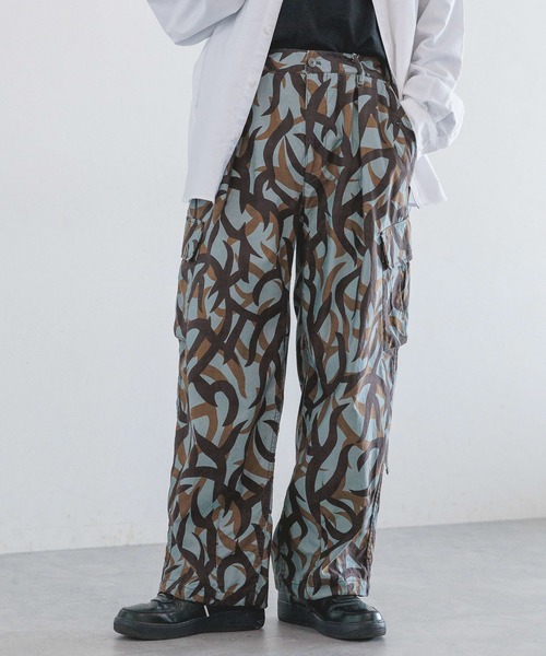 RAGEBLUE（レイジブルー）の「カモフラージュ柄/総柄ミリタリールーズカーゴパンツ/パラシュートパンツ（カーゴパンツ・メンズ・グレー系その他/ベージュ系その他/ブラウン系その他・MEDIUM/LARGE）」の19枚目の写真