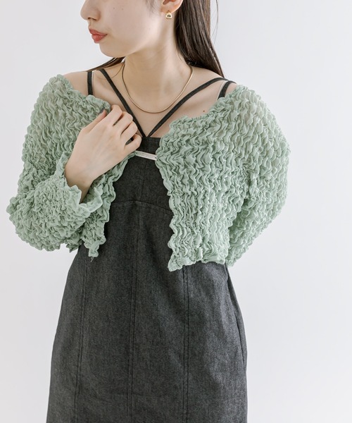 mline（エムライン）の「[mline]シャーリングプレートボレロ（シャツ/ブラウス・レディース・アイボリー/グリーン/ピンク/ブラック・FREE）」の3枚目の写真