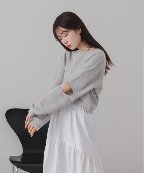 Kastane（カスタネ）の「【2024SSアイテム】カットアウト裏毛スウェット（スウェット・レディース・グレー/アイボリー・FREE）」の5枚目の写真