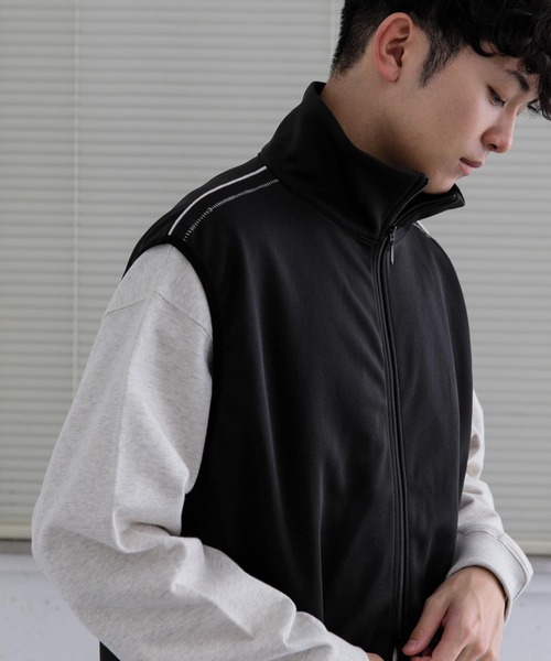 SENSE OF PLACE by URBAN RESEARCH(センスオブプレイスバイアーバンリサーチ)の「トラックジャージラインベスト(ベスト・メンズ・ブラック/ブラウン・MEDIUM/LARGE)」の3枚目の写真
